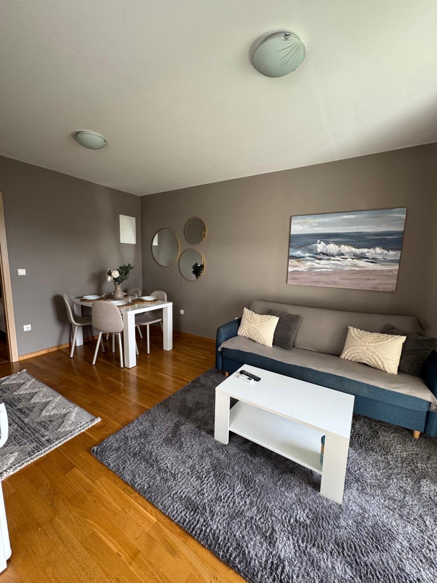 Apartment Tri Sunca Baska Voda Exterior photo